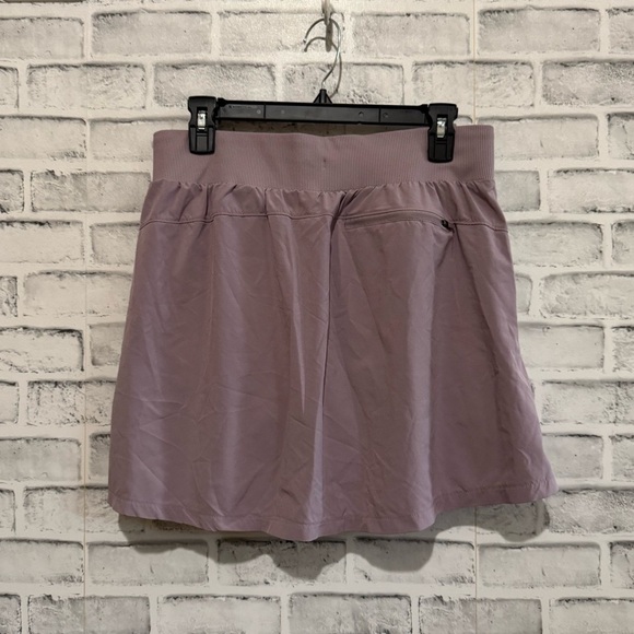 Women’s all in motion lilac purple athletic skort skirt with shorts Size Medium - Picture 2 of 3